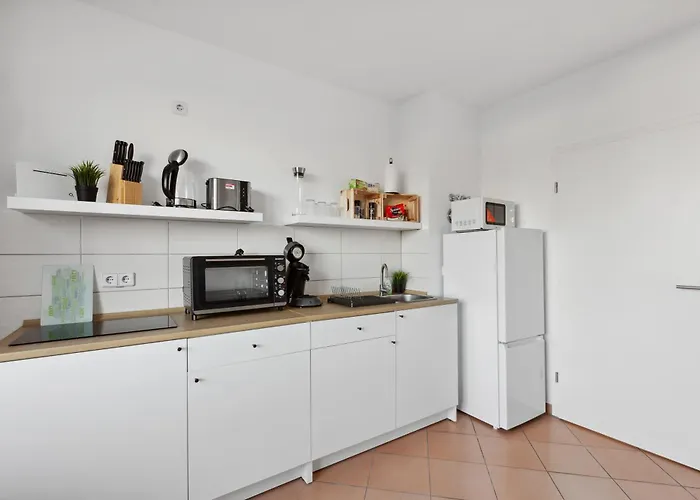 Apartmán Larooms - Np21 - 2 - 4 Betten - Waschmaschine - Parkplatz - Balkon Merseburg
