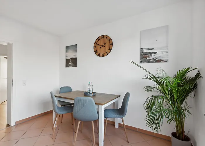 Larooms - Np21 - 2 - 4 Betten - Waschmaschine - Parkplatz - Balkon *